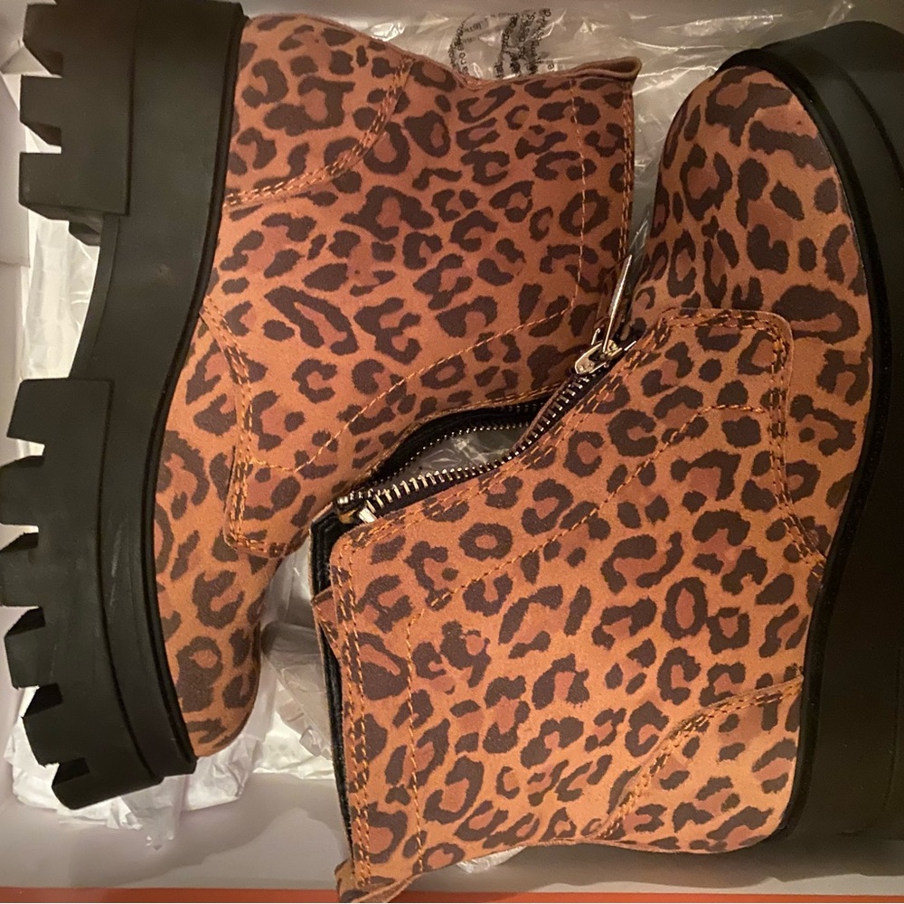 Gianni Bini Tan Multi Platform Boots